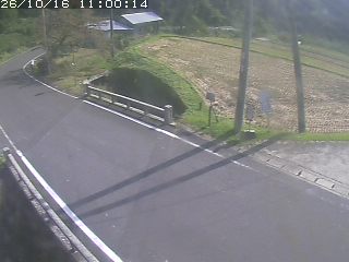 八頭町稗谷