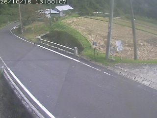八頭町稗谷