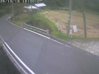 八頭町稗谷