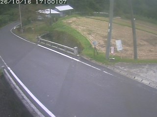 八頭町稗谷