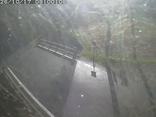 八頭町稗谷