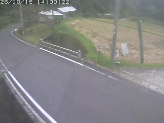 八頭町稗谷