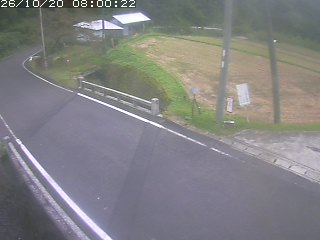 八頭町稗谷