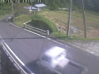 八頭町稗谷