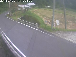 八頭町稗谷