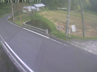 八頭町稗谷