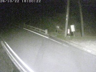 八頭町稗谷
