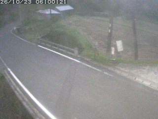 八頭町稗谷