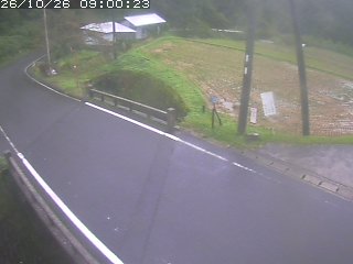 八頭町稗谷