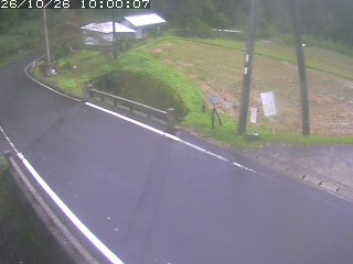 八頭町稗谷