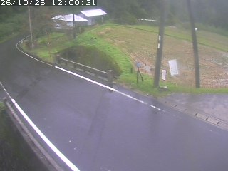 八頭町稗谷