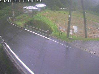 八頭町稗谷