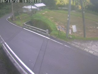 八頭町稗谷