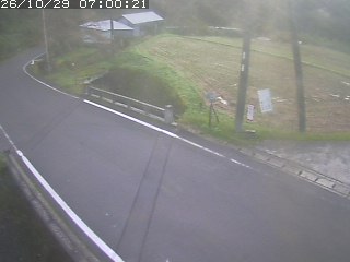 八頭町稗谷