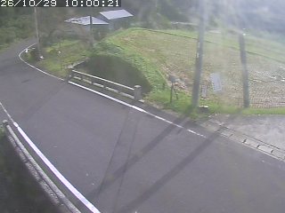 八頭町稗谷