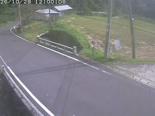 八頭町稗谷
