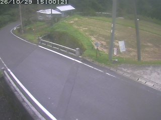 八頭町稗谷