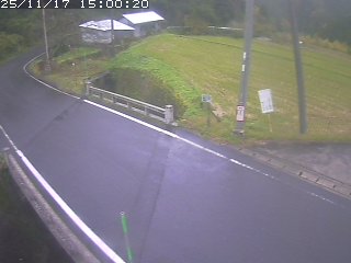 八頭町稗谷