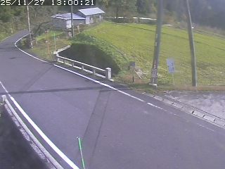 八頭町稗谷
