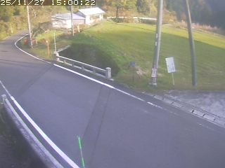 八頭町稗谷
