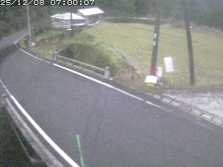 八頭町稗谷