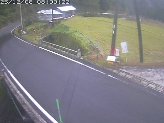 八頭町稗谷