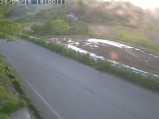 青谷町絹見