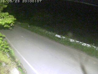青谷町絹見