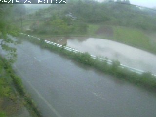 青谷町絹見