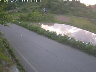 青谷町絹見