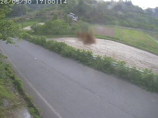青谷町絹見