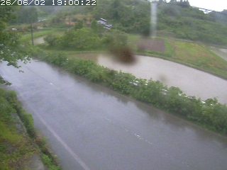 青谷町絹見