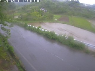 青谷町絹見