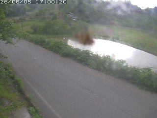 青谷町絹見