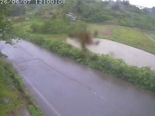 青谷町絹見