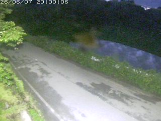 青谷町絹見