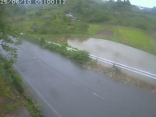 青谷町絹見