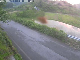青谷町絹見