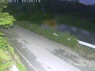 青谷町絹見