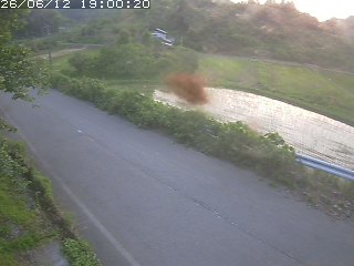 青谷町絹見