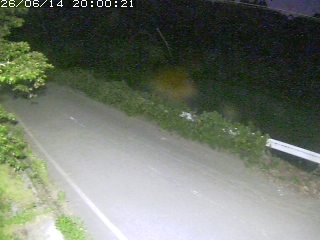 青谷町絹見