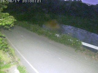 青谷町絹見