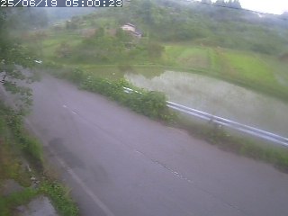 青谷町絹見