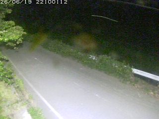 青谷町絹見