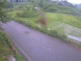 青谷町絹見