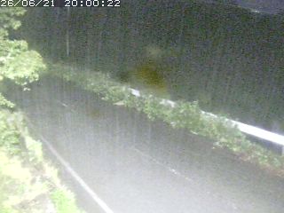 青谷町絹見