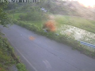 青谷町絹見