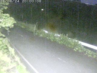青谷町絹見