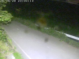 青谷町絹見