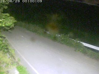 青谷町絹見